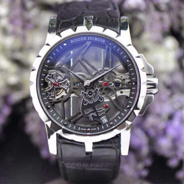 Relógio Réplica Roger Dubuis Esquelete Preto New