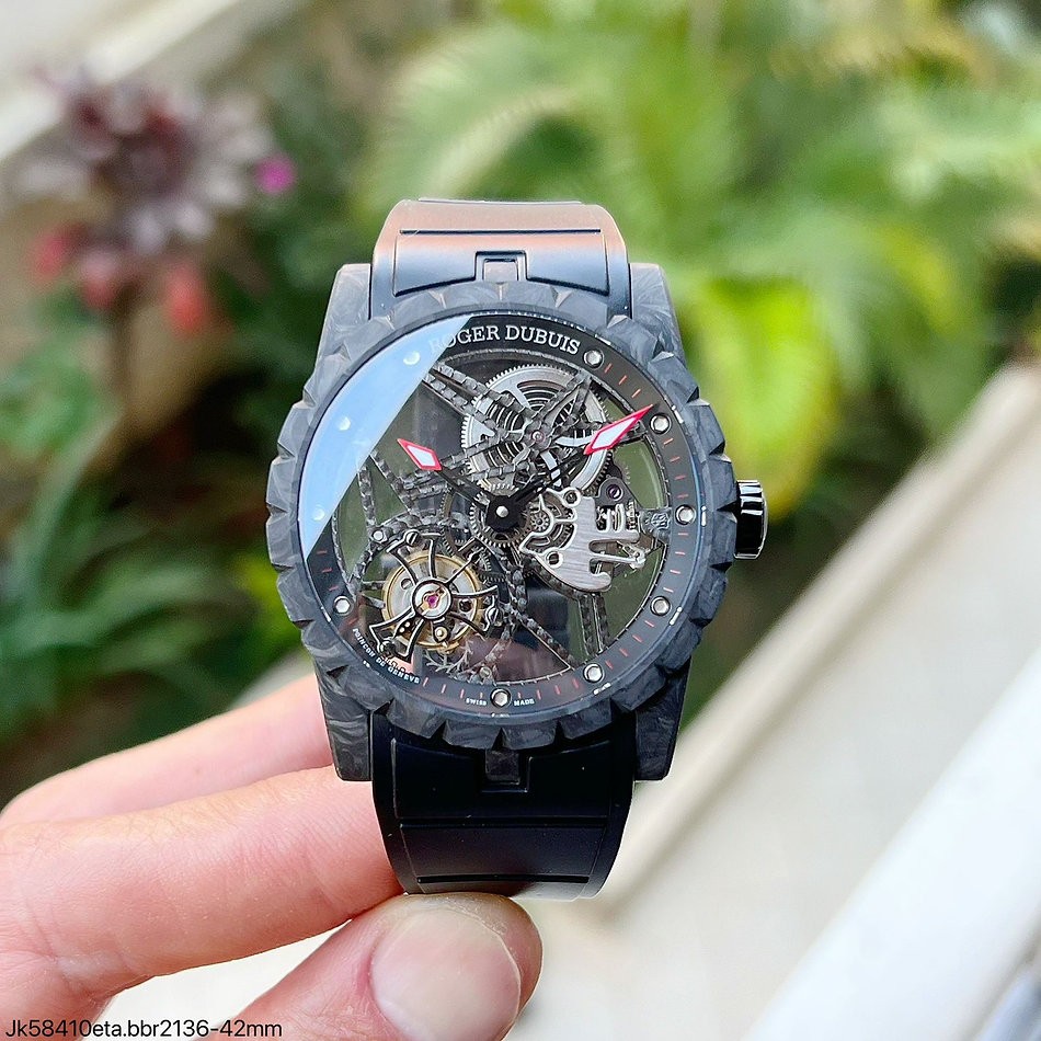  SUPER CLONE MÁQUINA ETA - ROGER DUBUIS EXCALIBUR PRETO BORRACHA 42MM