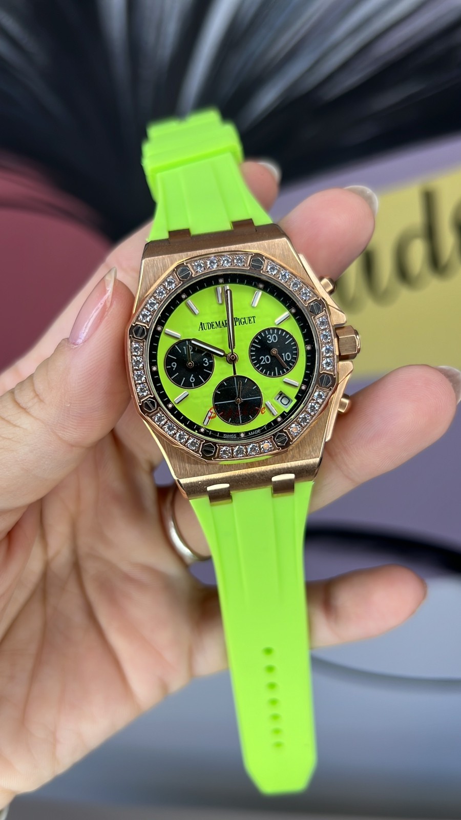 Réplica de Relógio  Audemars Piguet Aro Cravejado