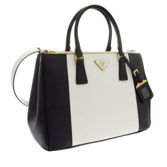 Réplica de Bolsa Prada Classic Safiano P/B M - couro legítimo